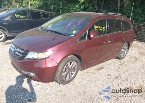 2016 Honda Odyssey Touring/Touring Elite z USA, uszkodzony, nr VIN 5FNRL5H93GB109451